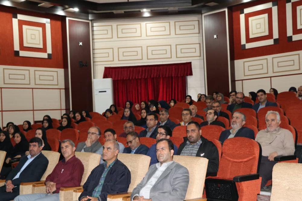 آموزش تکنیک افزایش تابآوری و تنظیم هیجان در دانشگاه مازندران